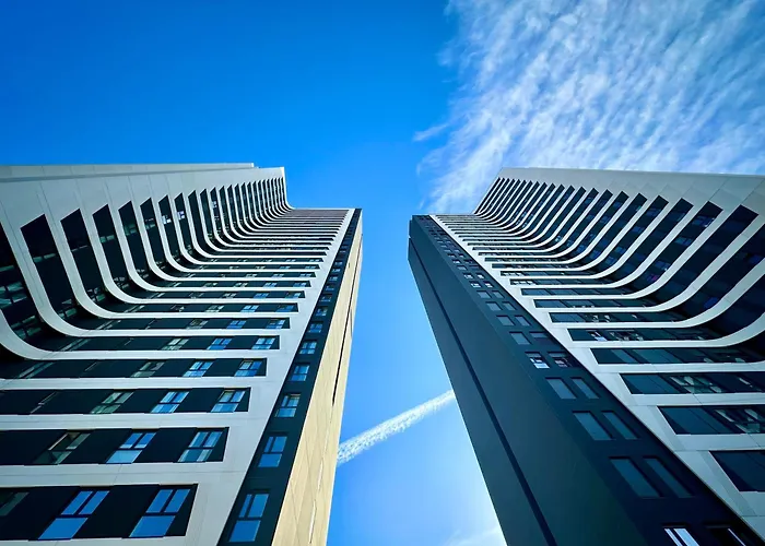 Xpce Urban 9 Malaga Skyline - Parking Free