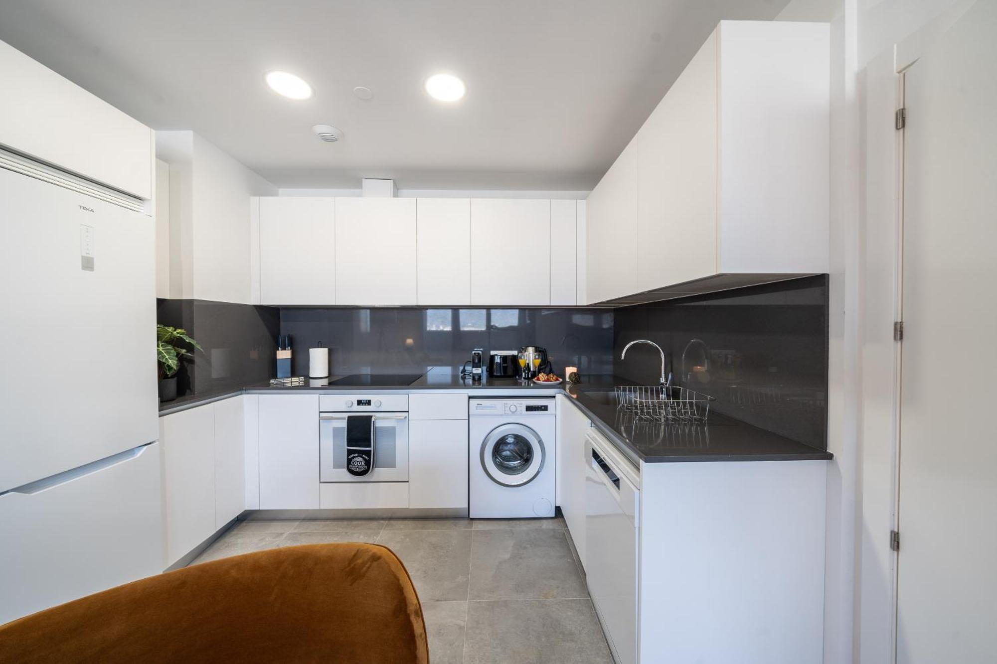 Xpce Urban 9 Skyline - Parking Free Apartament Malaga